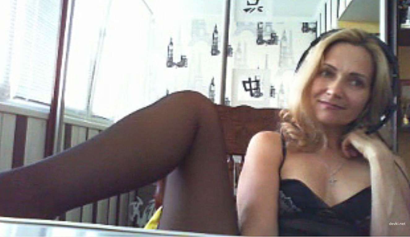 Explicit Blonde with Big Ass Naked Amateur Photo