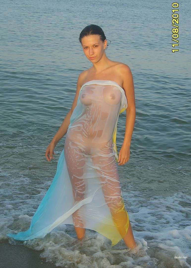 Hot Girl with Perfect Body - Explicit Nude Photo