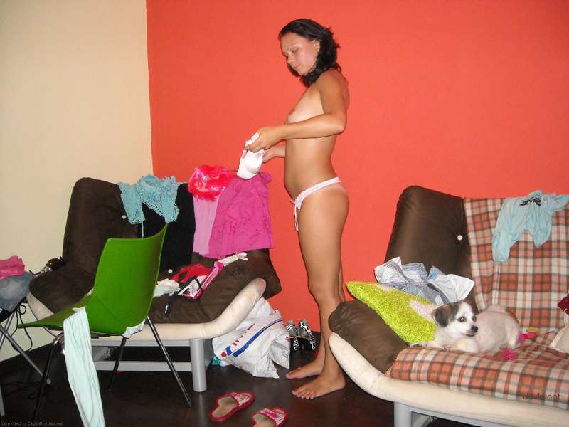 Topless Amateur Photo Shoot in Panties: Explicit and Bold Captures
