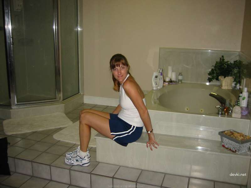 Explicit Amateur Nude Wife Poses at Home - Naked Russian Wife in Provocative Poses