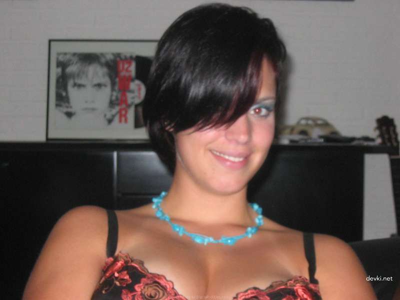 Amateur Wife Homemade Porn Photos: Explicit XXX Pictures of Hot Russian MILF