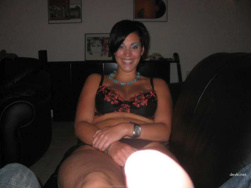 Amateur Wife Homemade Porn Photos: Explicit XXX Pictures of Hot Russian MILF