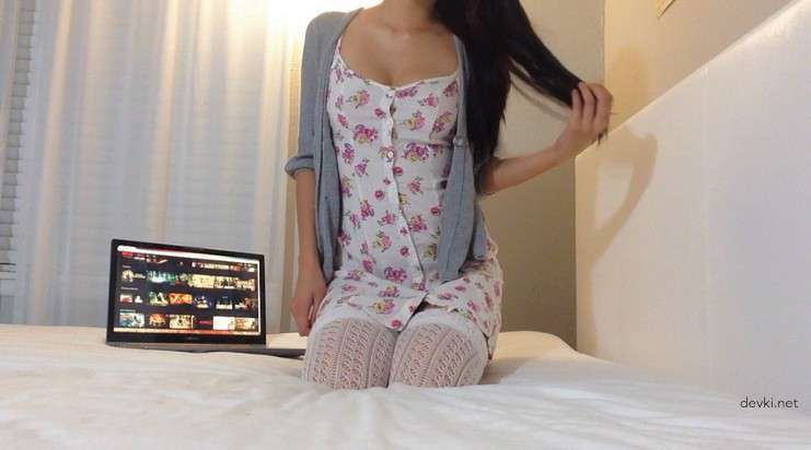 Explicit Selfie: Nude Girl Taking Photos of Herself