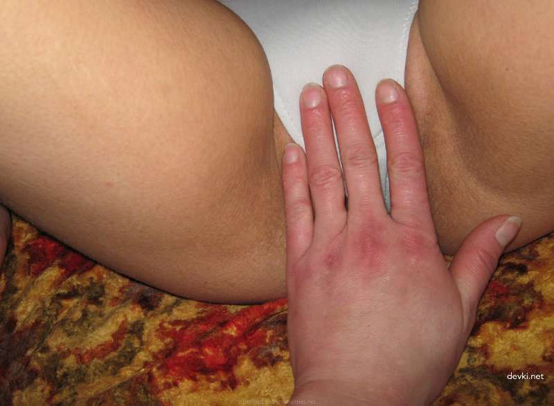Mature Girlfriend Gives Explicit Cunnilingus - Hot MILF Porn Photo