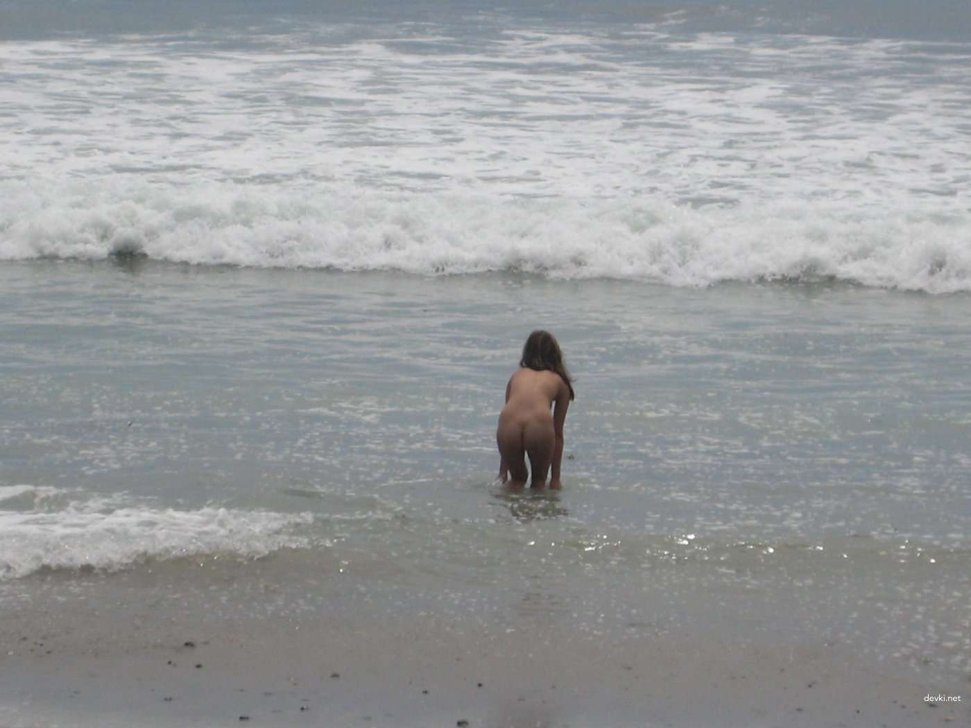 Hot Vacation Slut Fucks Herself with Bottle: Explicit Solo Porn