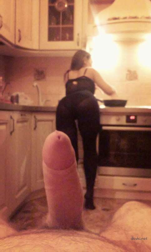 Explicit Amateur Erotica Submission: Hot and Naughty Photos