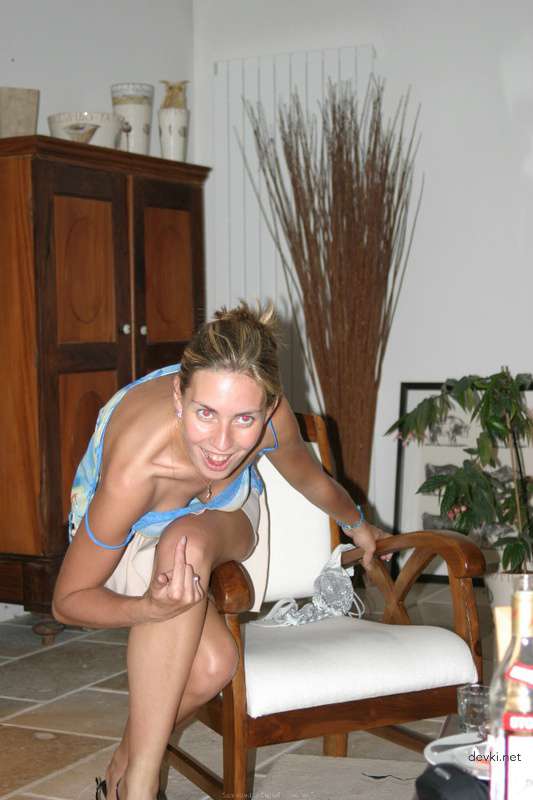 Fit MILF over 40+ in Explicit Porn Photo