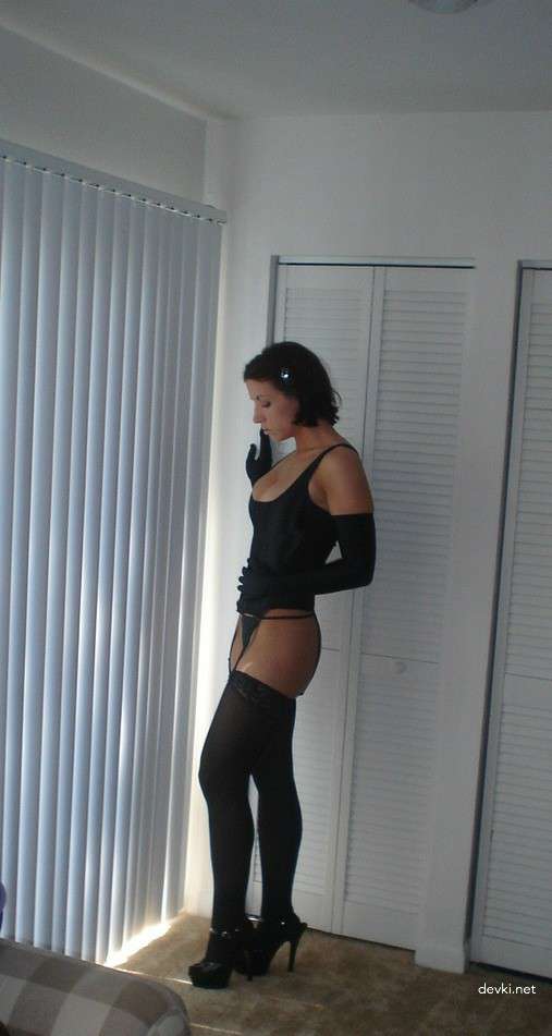 Private Photo of Woman Posing Explicitly - Amateur Adult Content