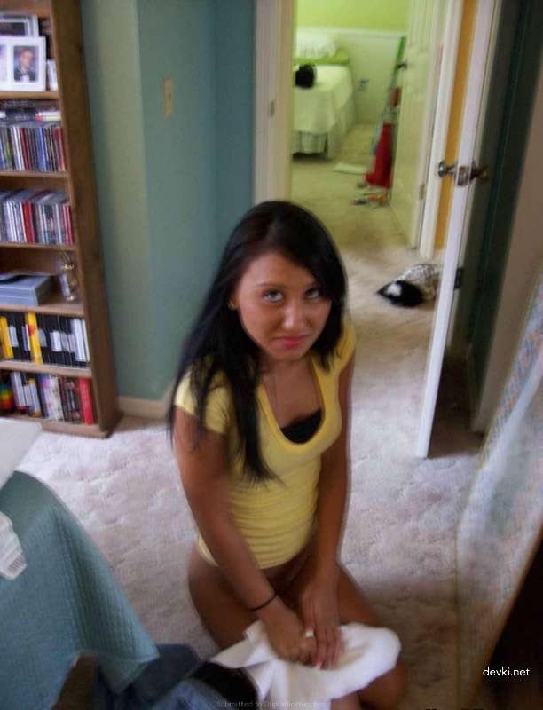 Filthy Bitch Hates Cum: Hardcore Cumshot Porn