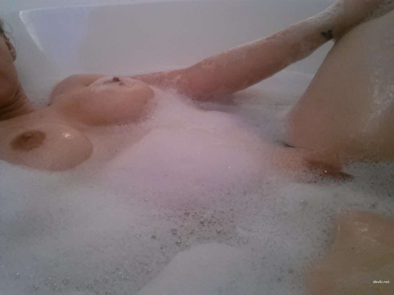 Sexy Girl Capturing Her Boobs - Hot Amateur Photo Shoot