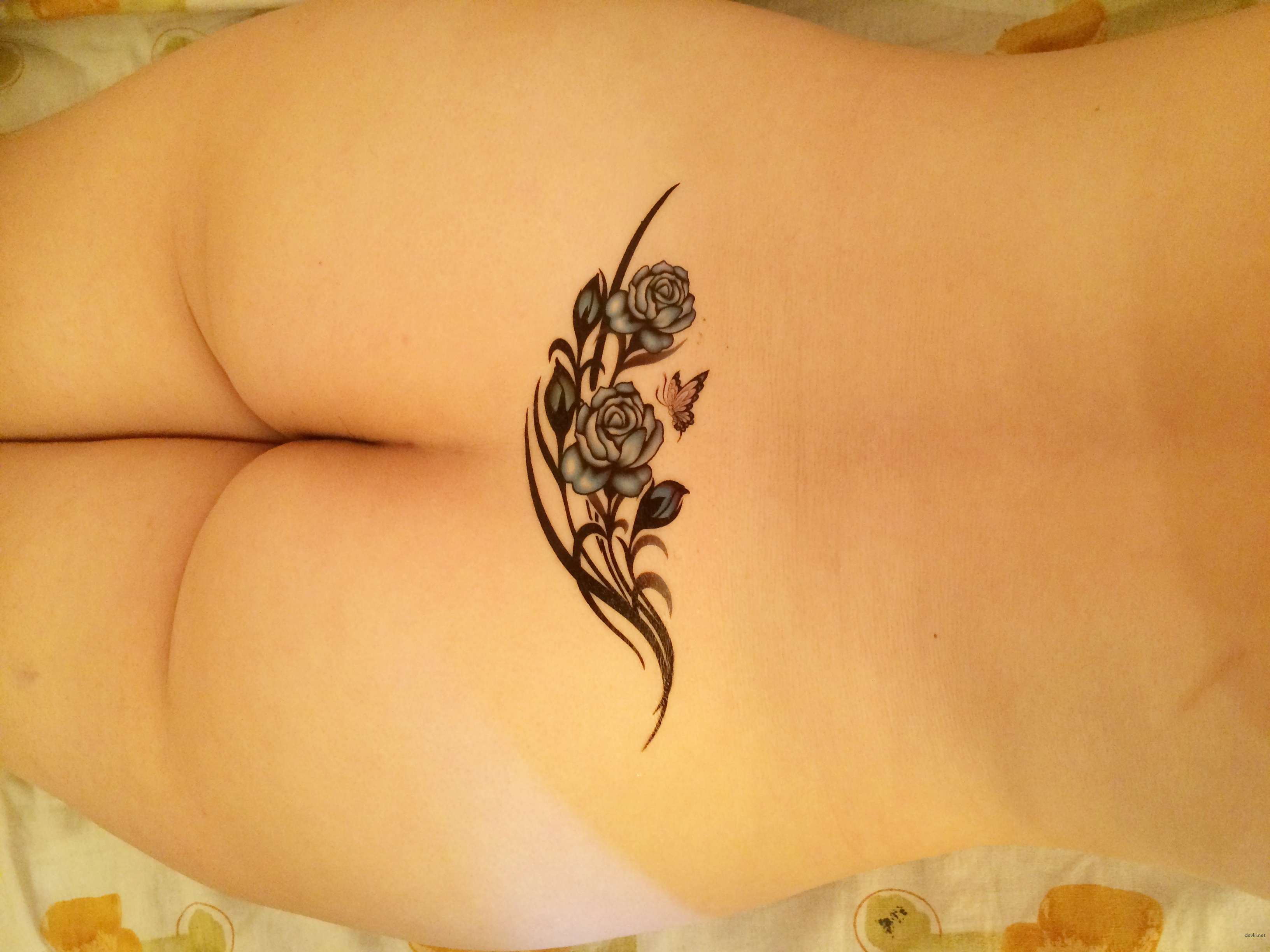 Private Erotic Woman with Stunning Ass: Amateur Explicit Photo