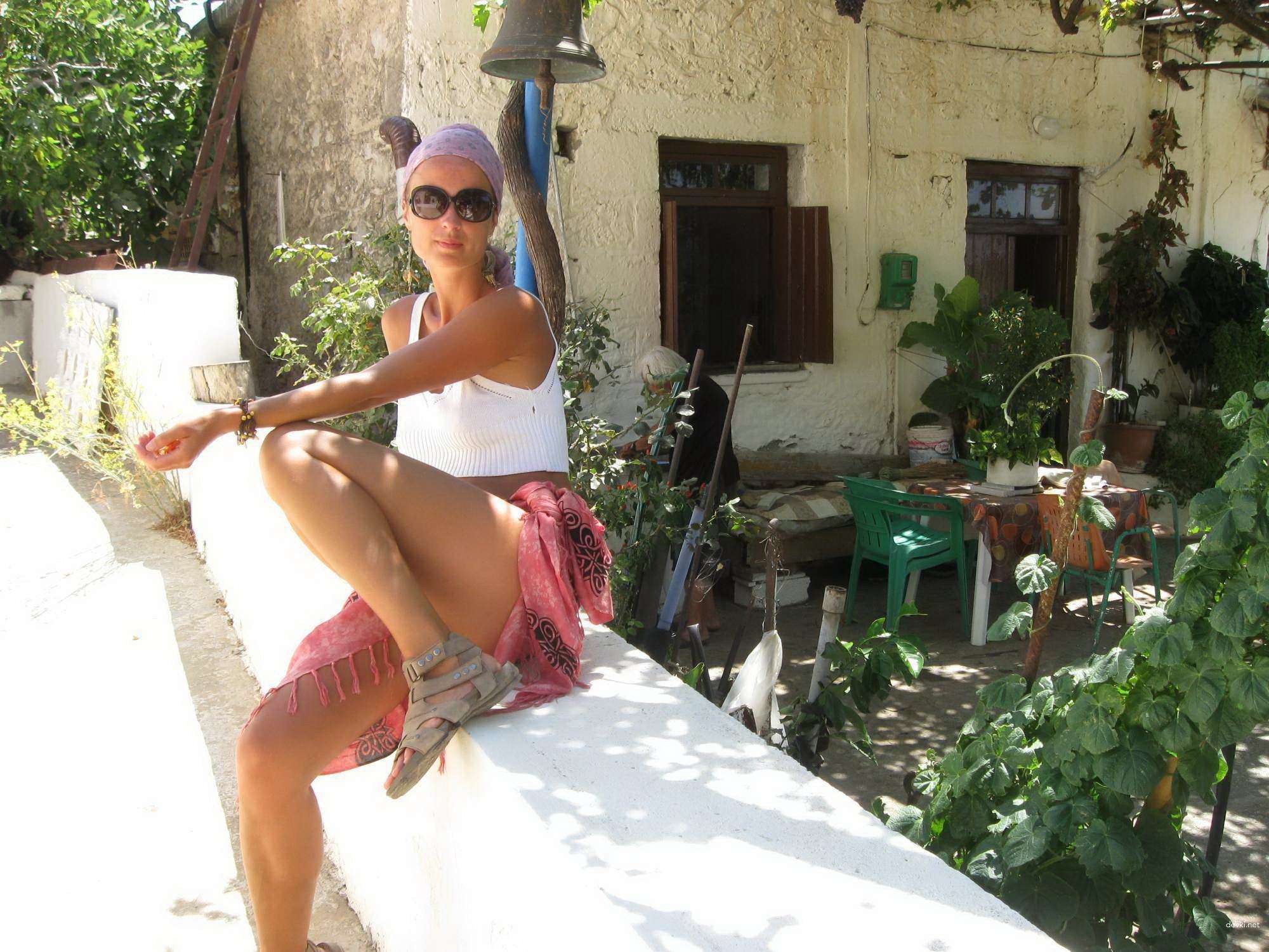 Topless Woman Poses Boldly on Vacation - Amateur Explicit Photo