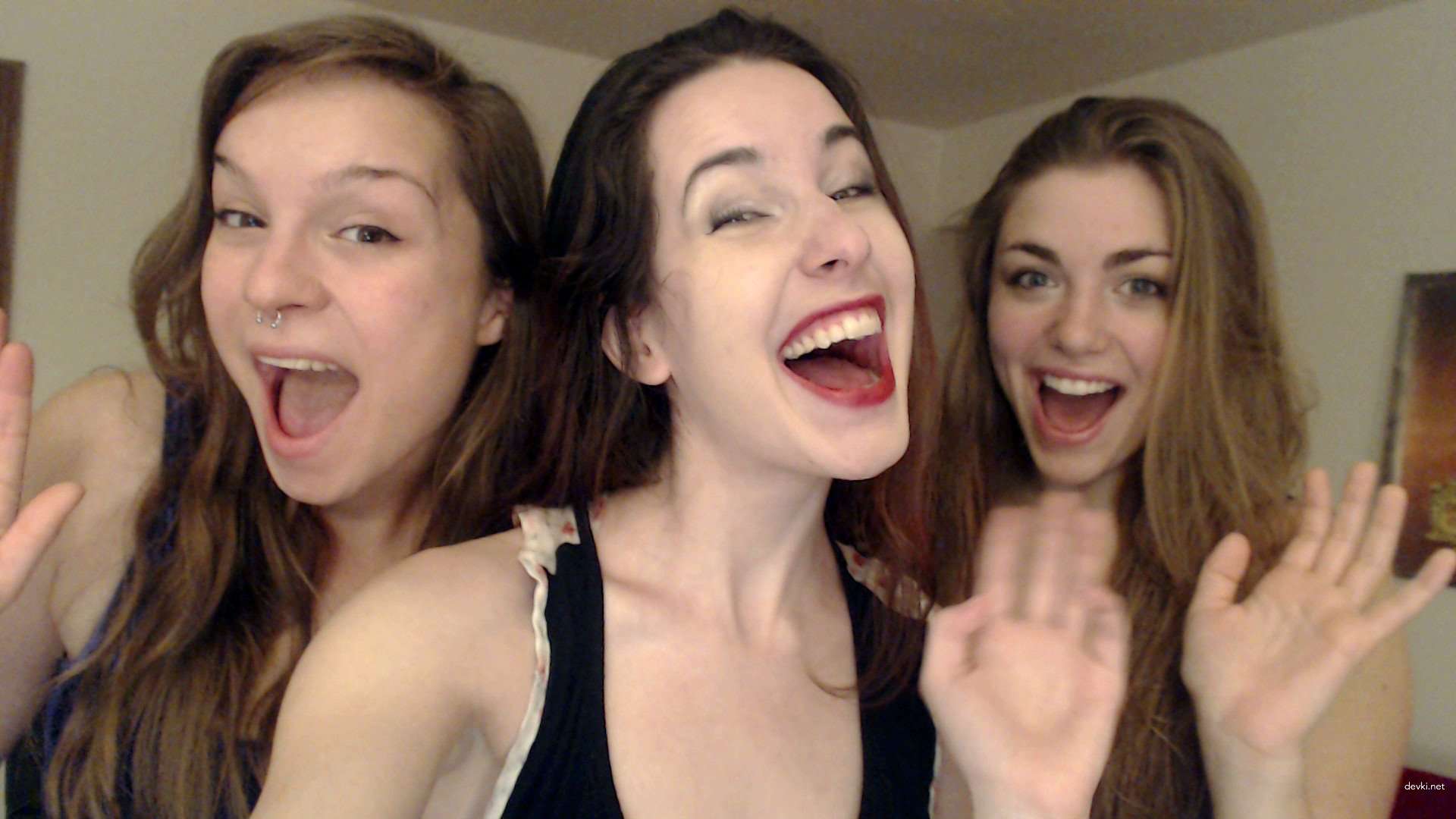 Unclothed Babes: Amateur Nude Girls Exposed in Explicit Photos
