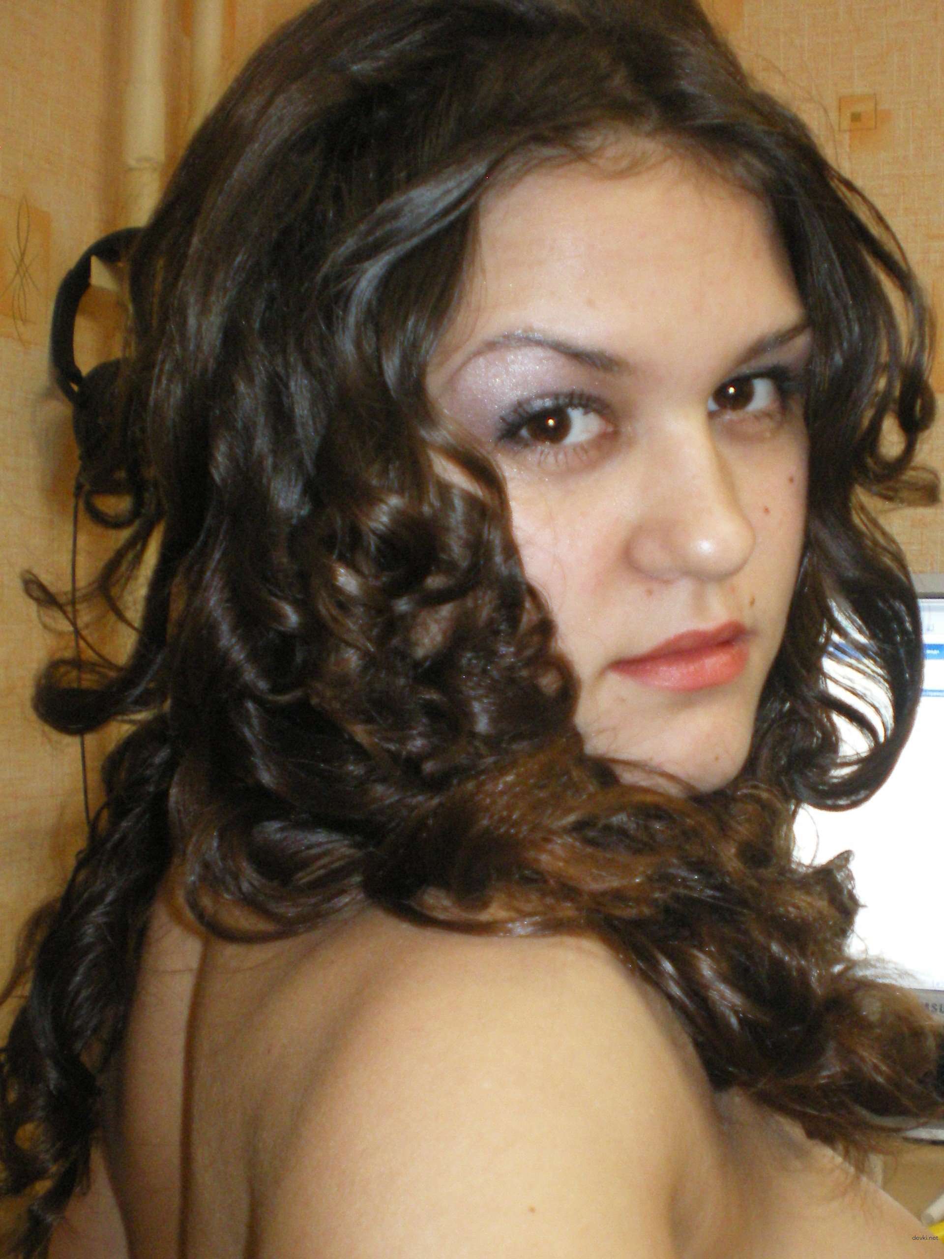 Hot Naked Girl Poses at Home - Explicit Amateur Nude Photo