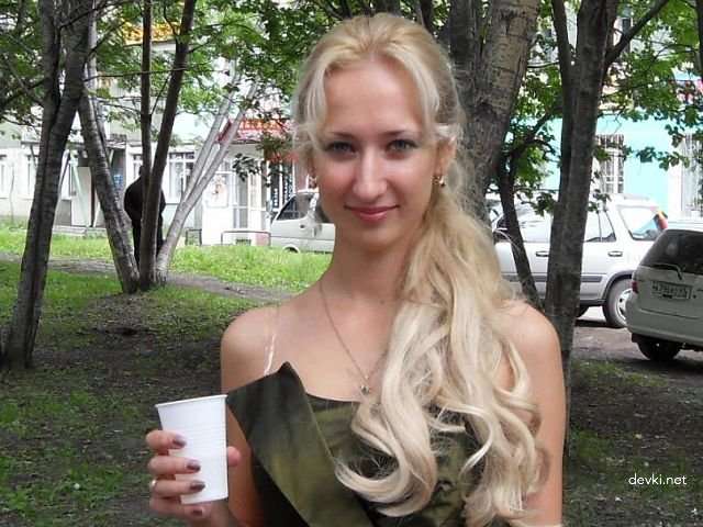 Explicit Russian Girl Erotic Amateur Photos