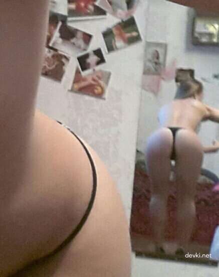 Explicit Amateur Photo of Stunning Girl - Sensual Beauty Captured