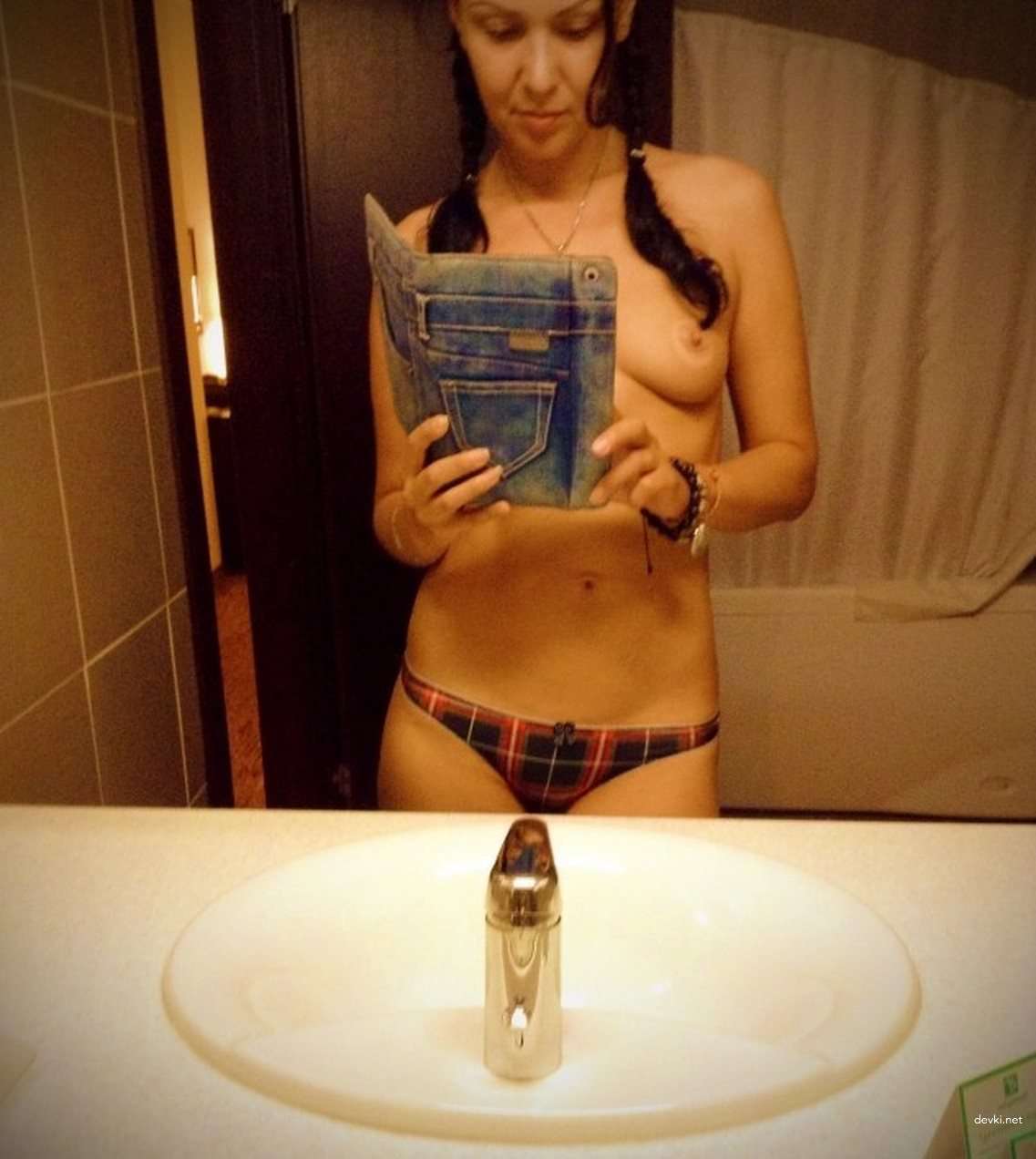Russian Amateur Porn: Hot and Uncensored Homemade XXX