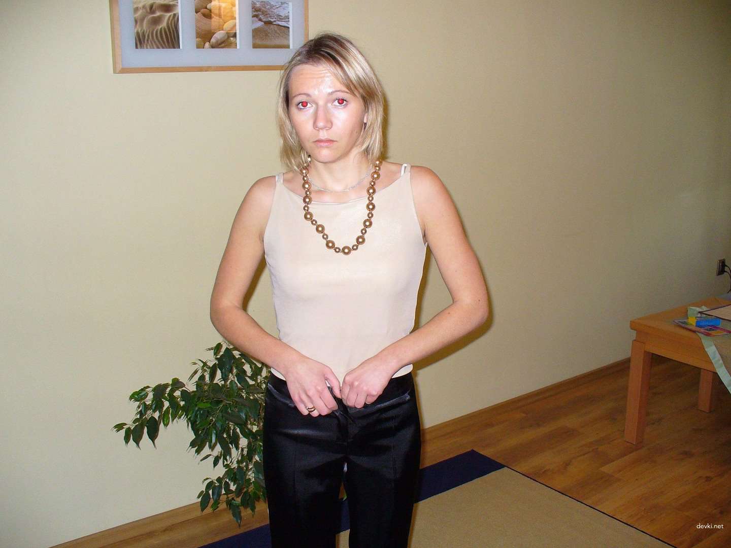 Mature Blonde's Personal Explicit Photos: Amateur XXX Pics