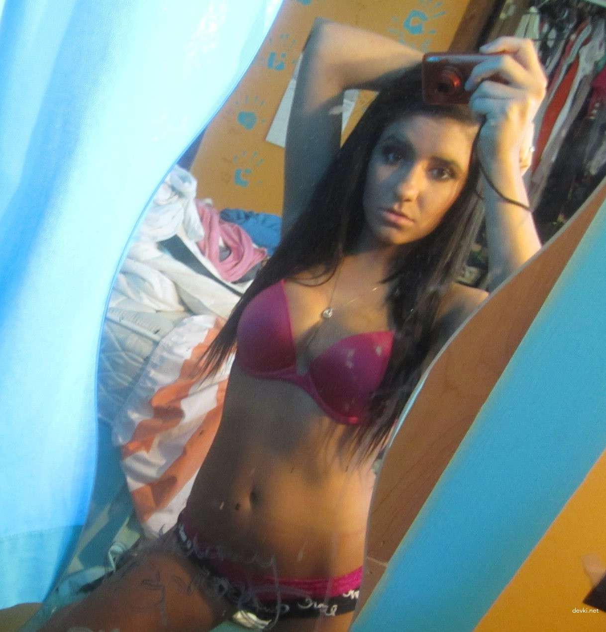 Explicit Selfie Collection: Hot Girls Show Off in Amateur Photos