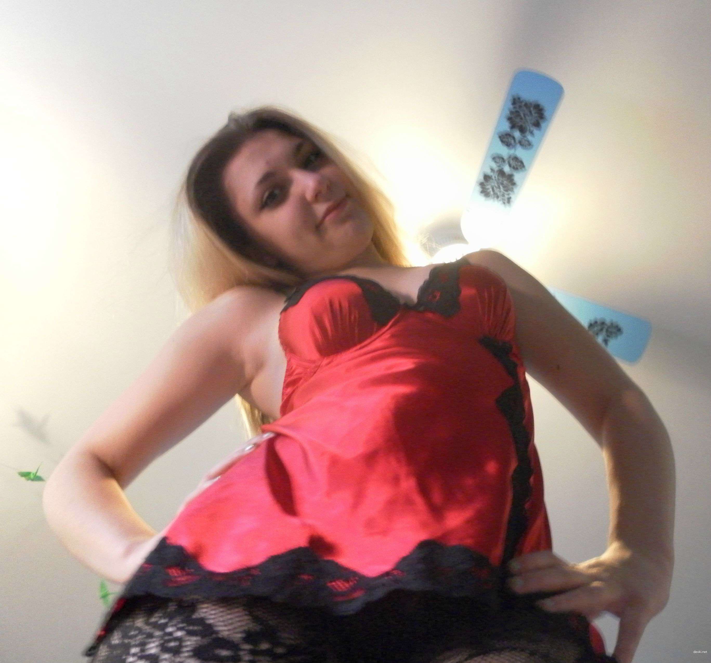 Naked Blonde Amateur Photos: Part 1 - Explicit and Bold!