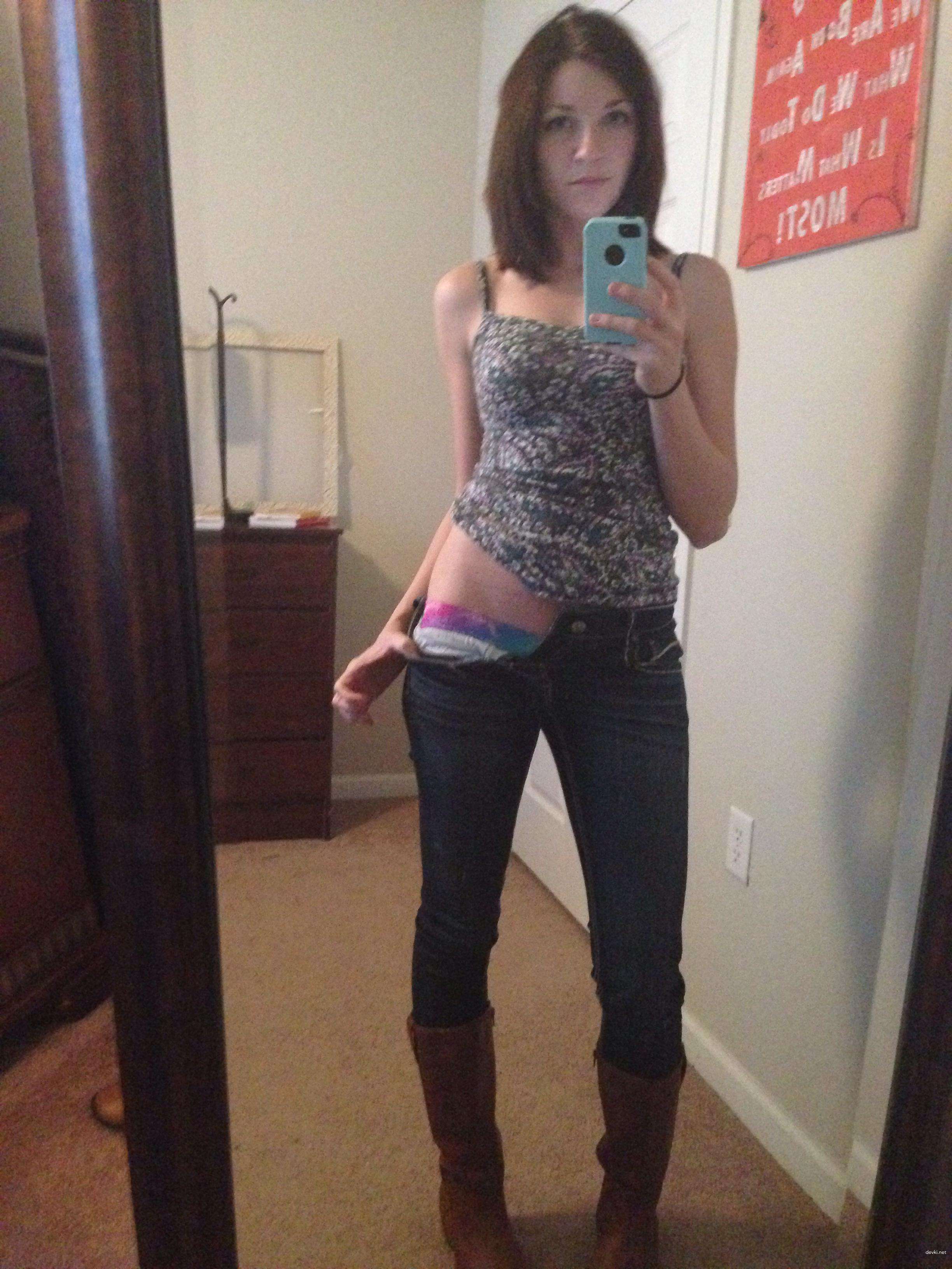 Naked Brunette Amateur Exposed (Part 3) - Uncensored Photos