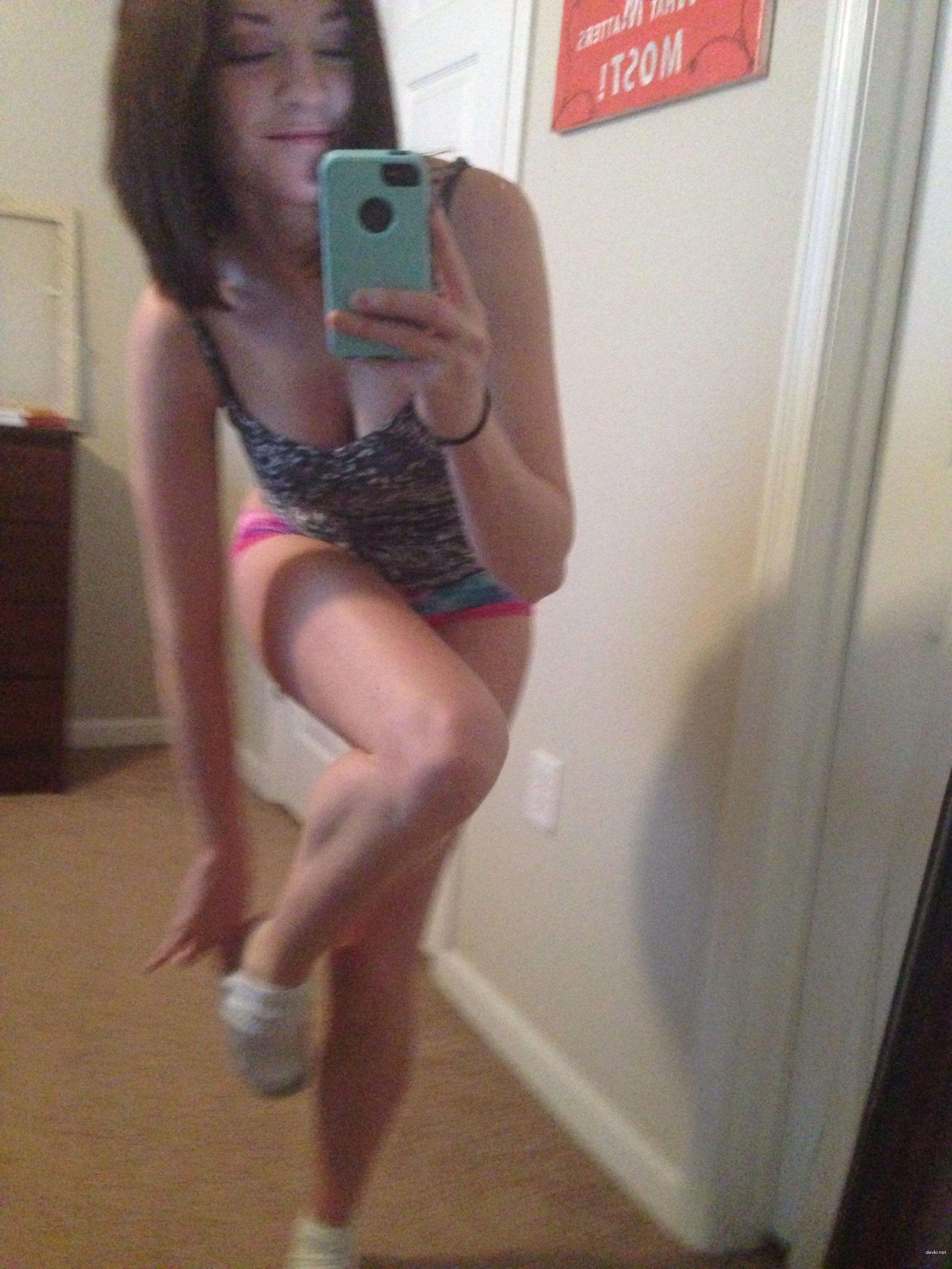 Naked Brunette Amateur Exposed (Part 3) - Uncensored Photos
