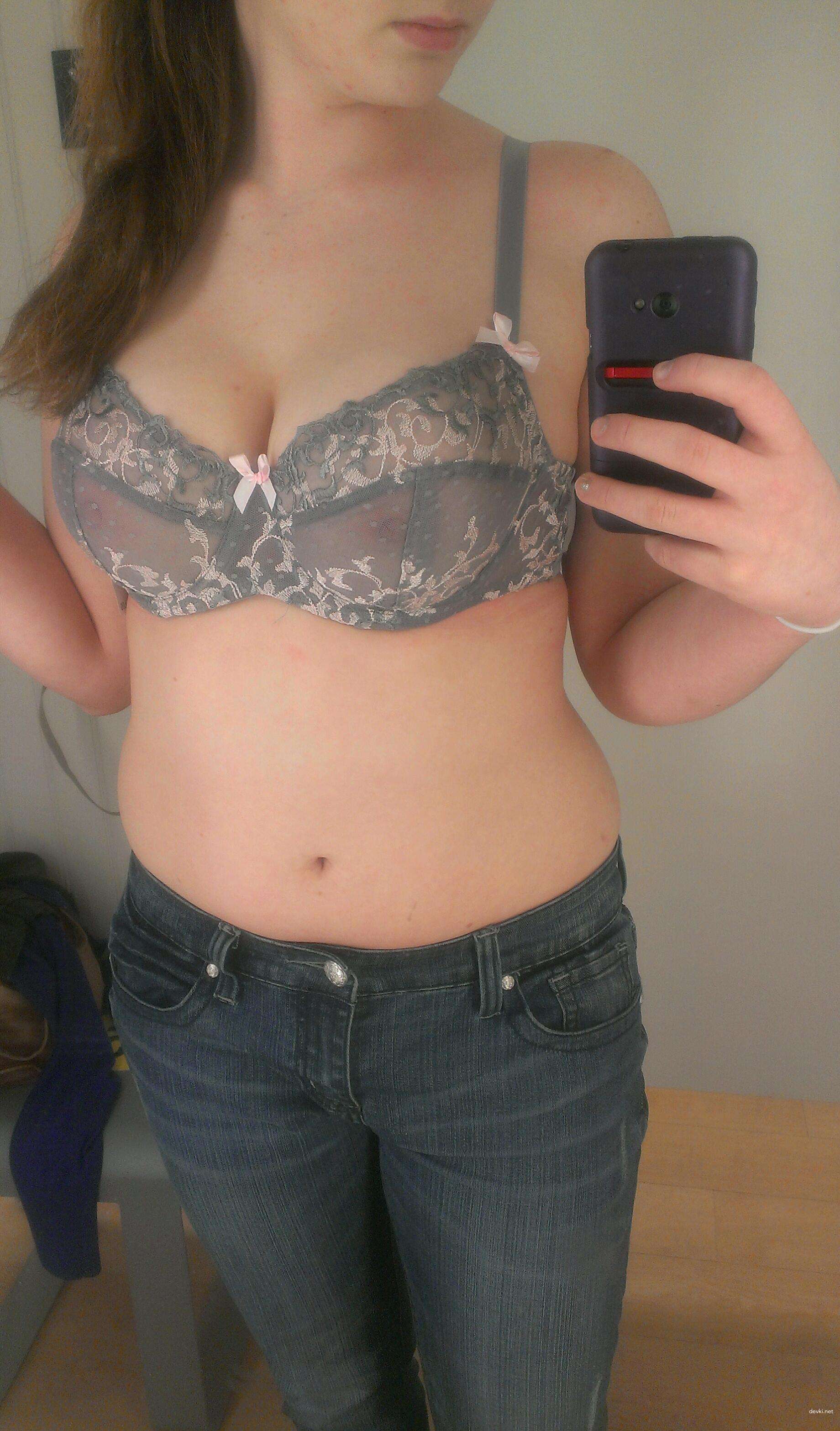 Curvy Women and Girls Amateur Photos: Explicitly Captured Beauties