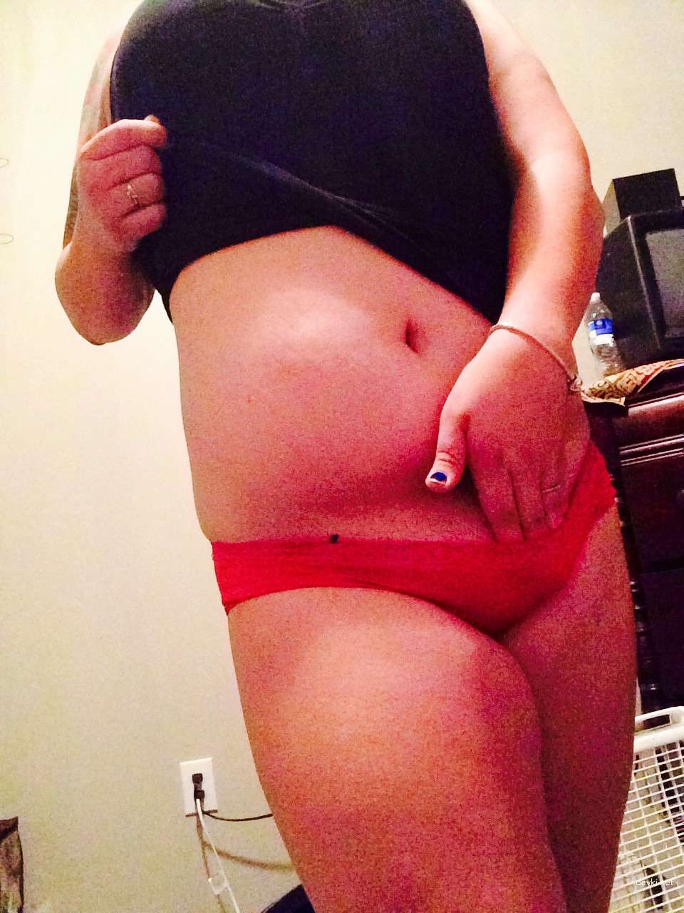 Curvy Women and Girls Amateur Photos: Explicitly Captured Beauties