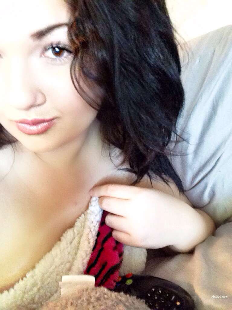 Curvy Women and Girls Amateur Photos: Explicitly Captured Beauties