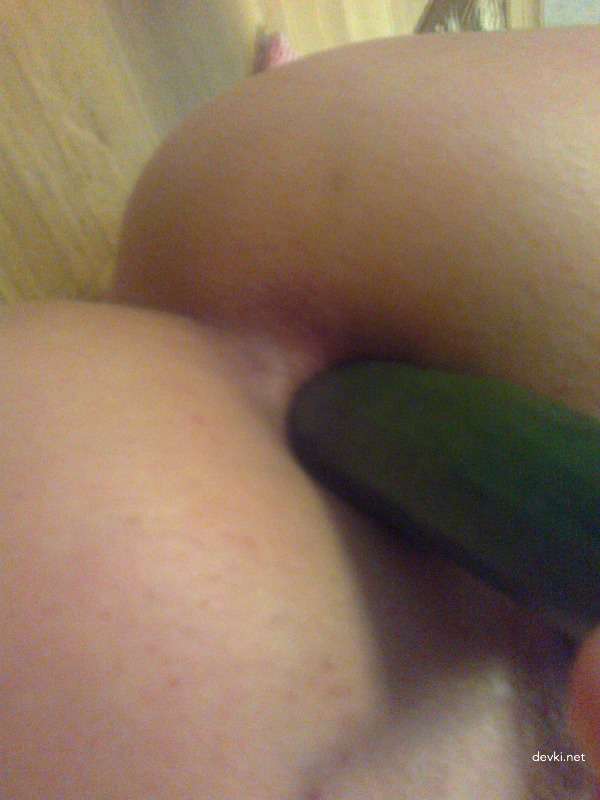 Hot Wife Loves Anal Self-Pleasure: Hardcore Butt Play Action