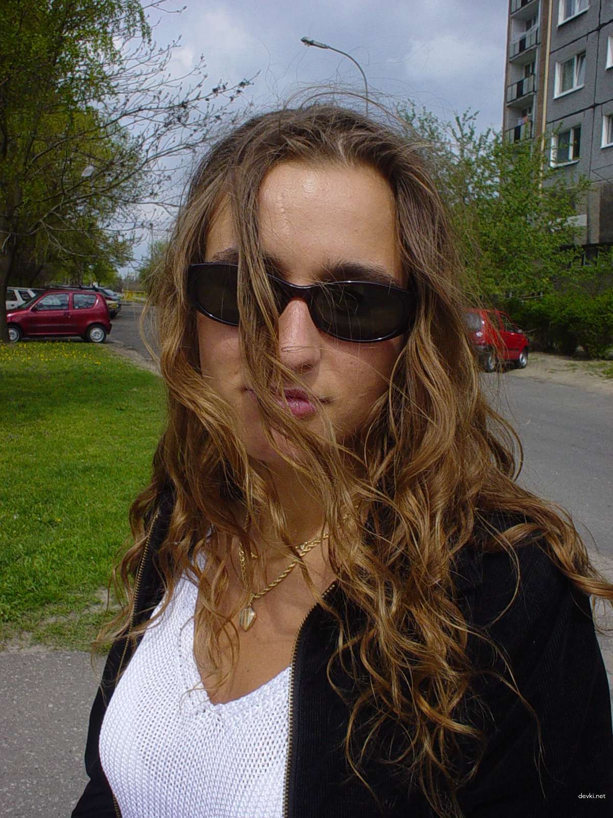 Curly Brunette Nude Amateur Photoshoot - XXX Explicit Content