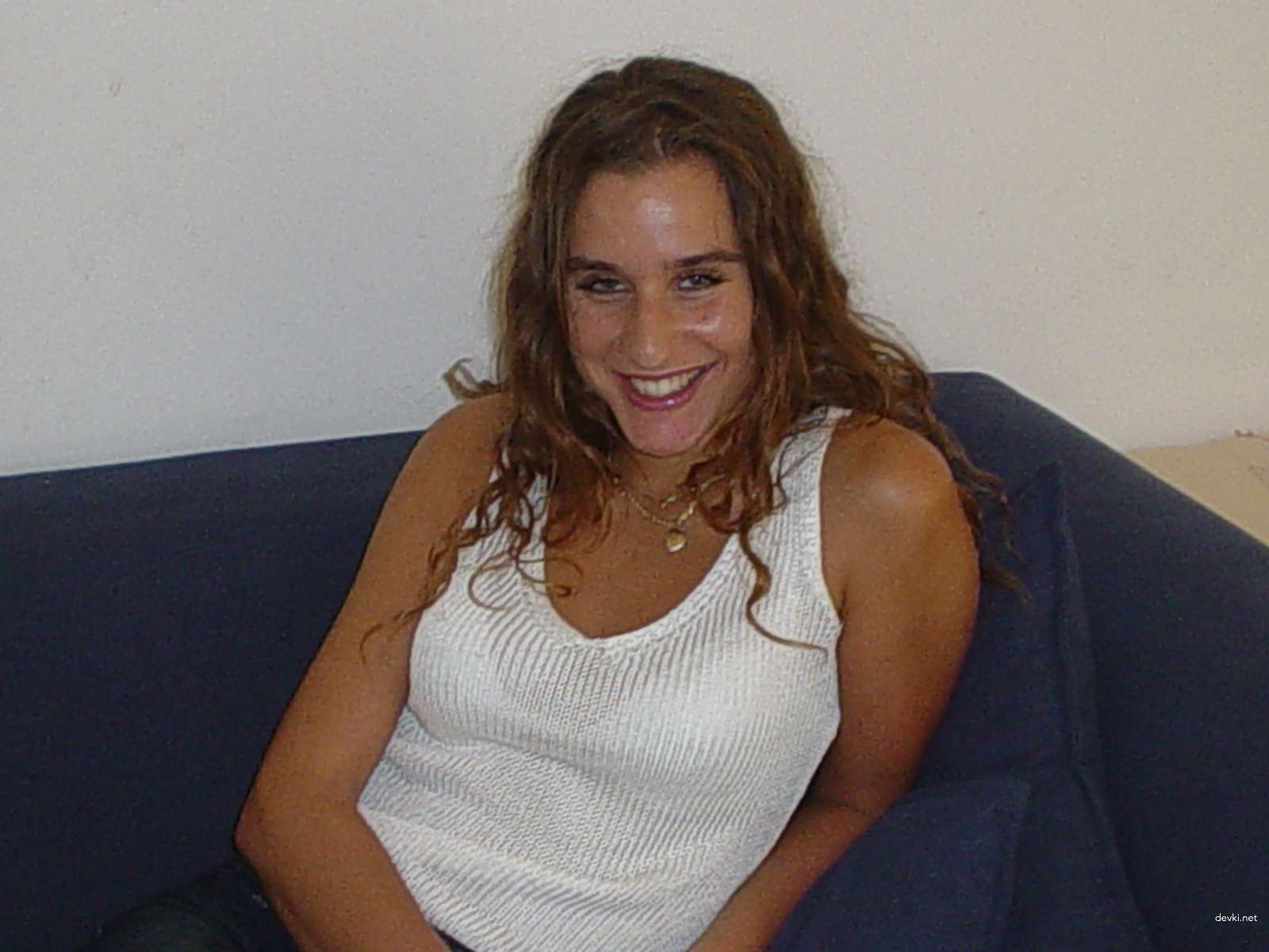 Curly Brunette Nude Amateur Photoshoot - XXX Explicit Content