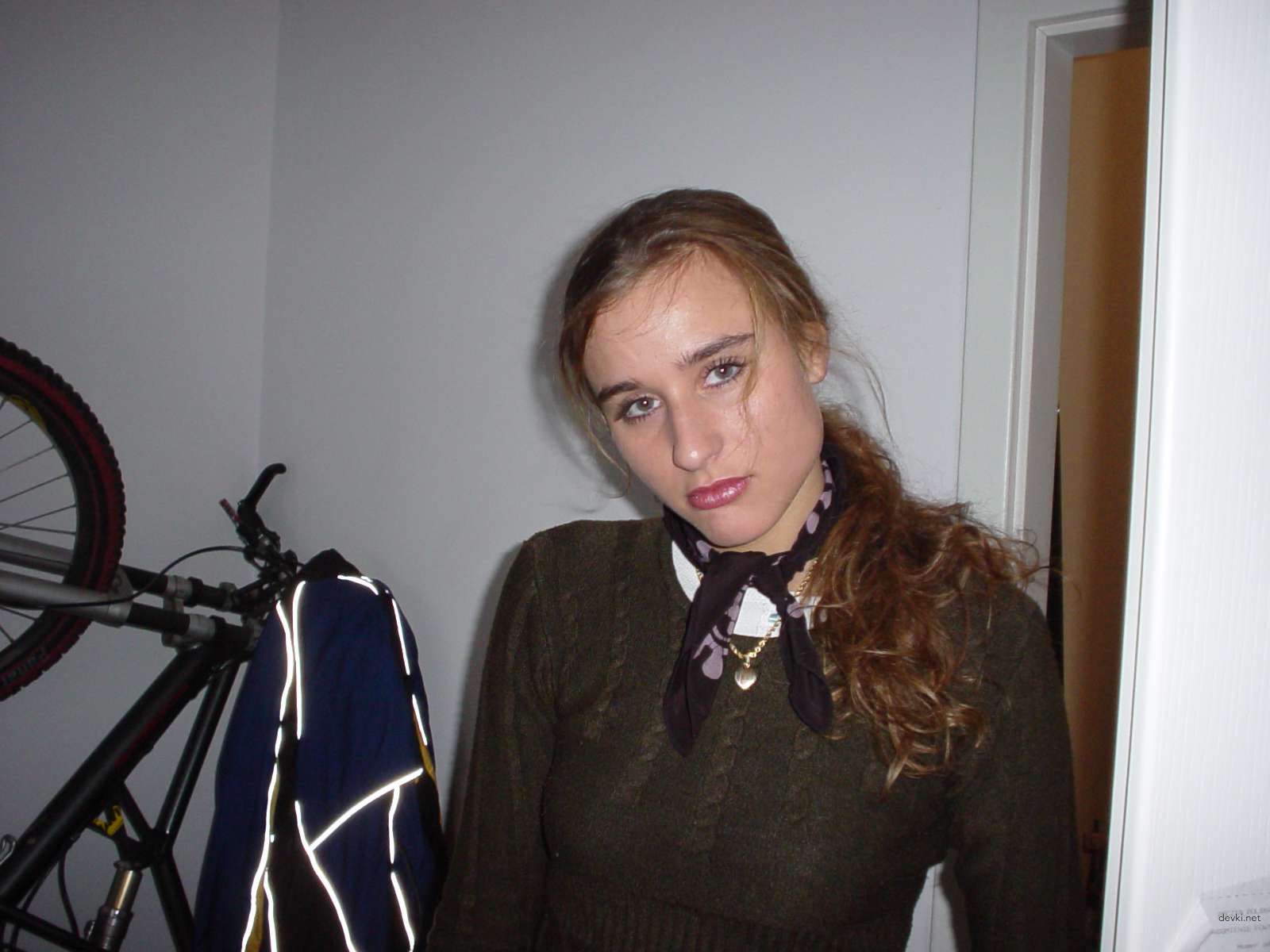 Curly Brunette Nude Amateur Photoshoot - XXX Explicit Content