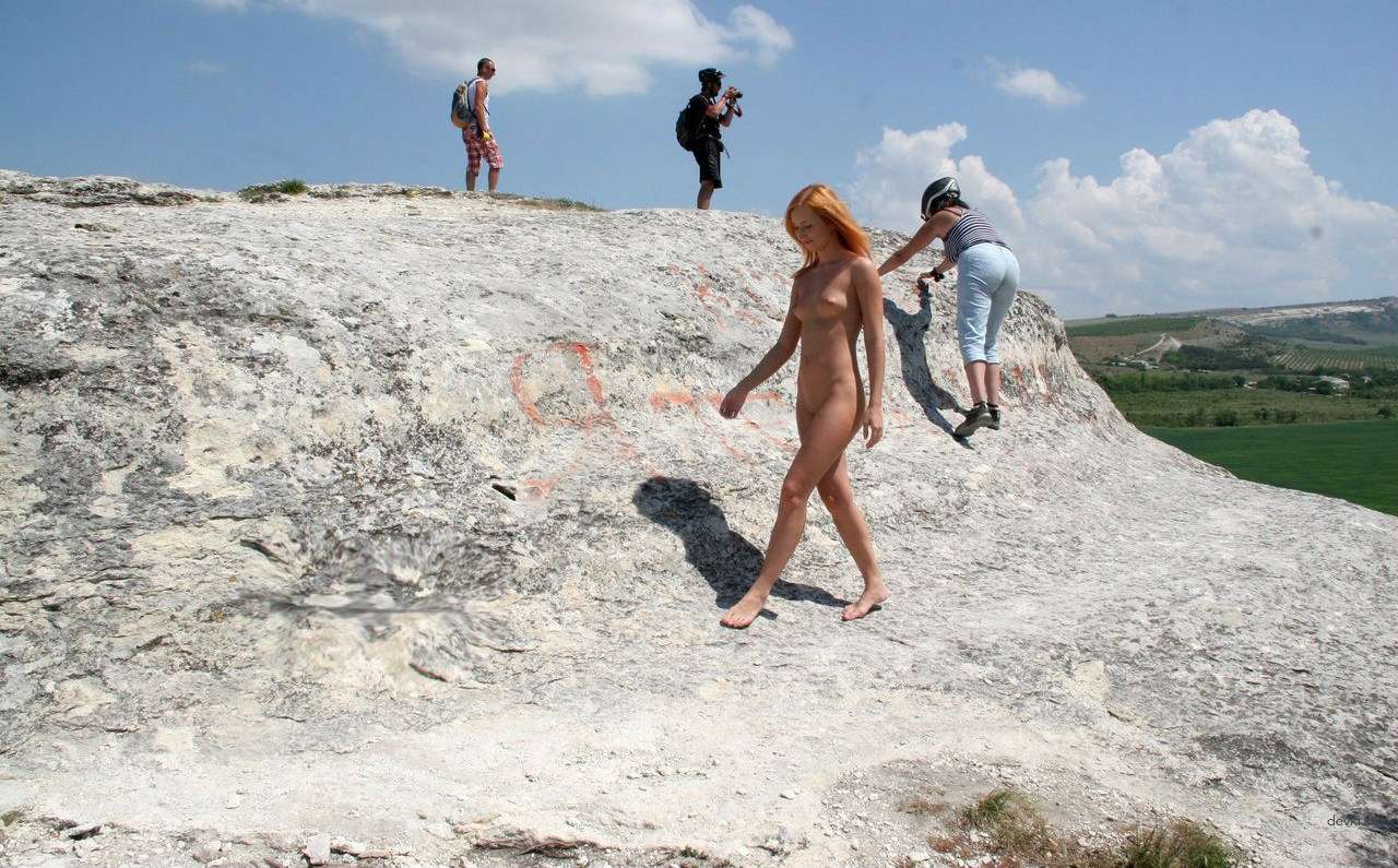 Explicit Amateur Nude Photo of Redhead Girl - Naked Russian Girl Poses