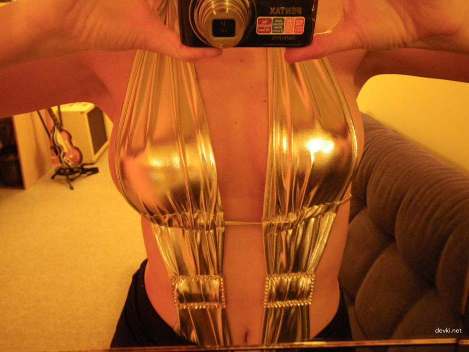 Sensual Blonde Amateur Photos: Explicit Erotica Collection