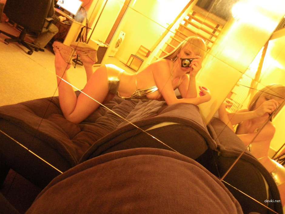 Sensual Blonde Amateur Photos: Explicit Erotica Collection