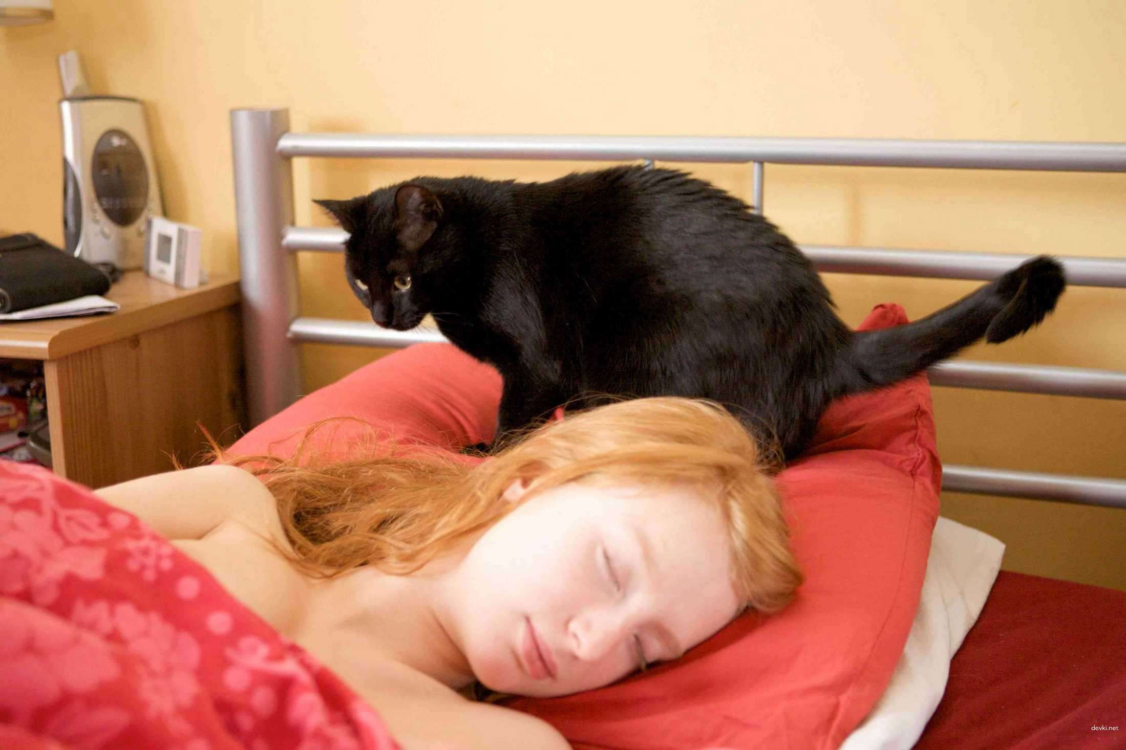 Explicit Redhead's Day in Life (Part 2): Naughty Amateur Photos