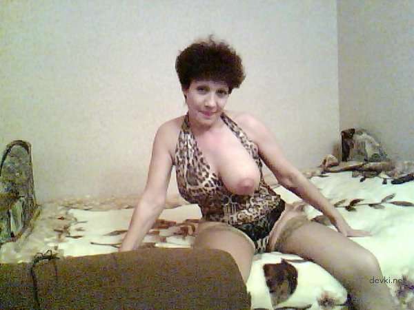 Hot Mature Women Nude (Part 5): Explicit MILF Photos for XXX Pleasure
