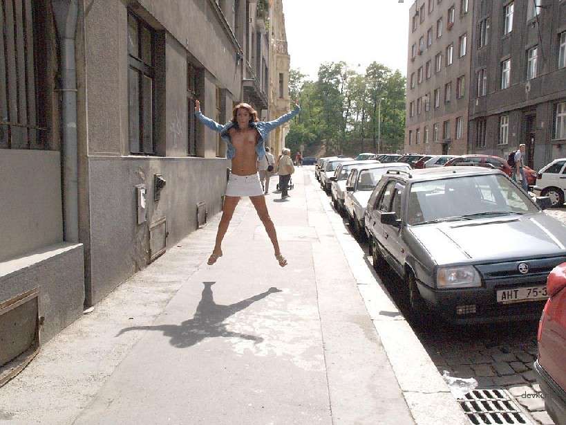 Naked Chick Struts Through City - Explicit Amateur Nude Photo Shoot