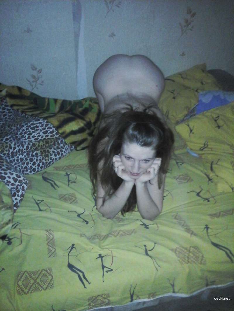 Hot Amateur Girls' Explicit Homemade Porn Pics