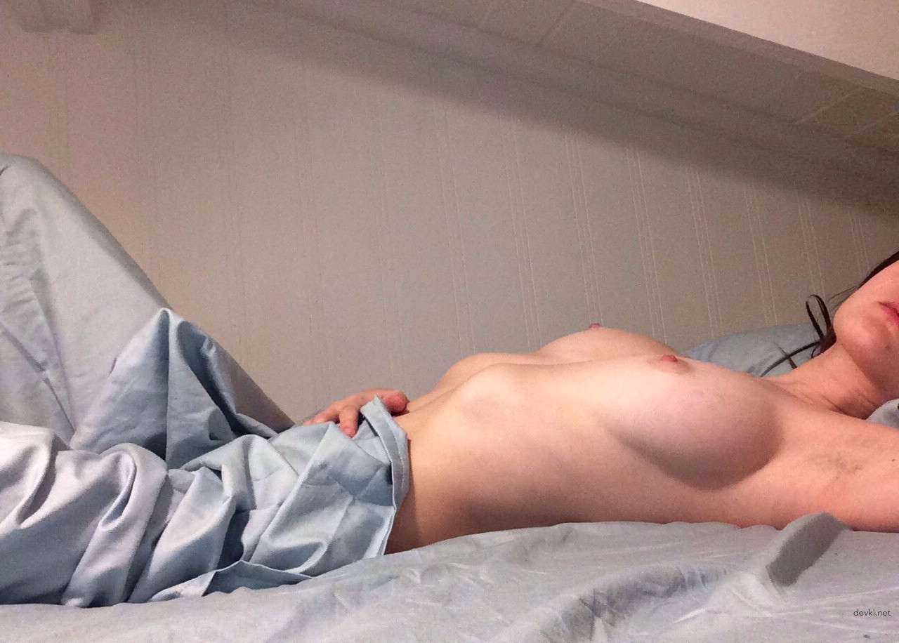 Private Photo of Slender Girl - Explicit Amateur Porn Pic