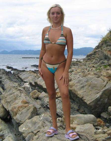 Explicit Amateur Outdoor Wife Private Photo - Naked Nature Exhibitionism