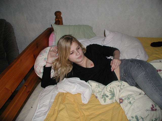Evening Naughty Fun with Blonde Wife - Explicit Homemade Porn