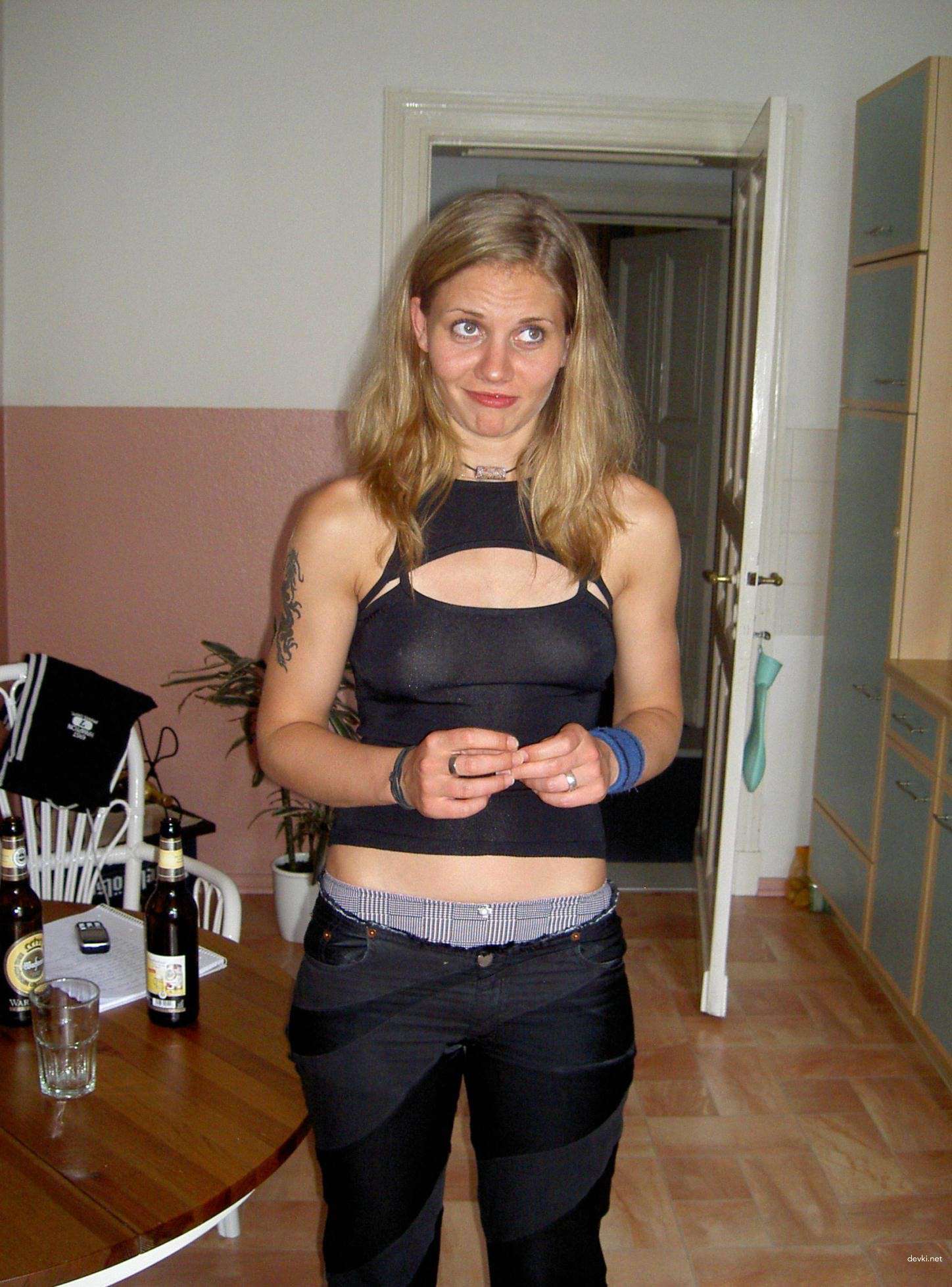 Hot Vacation Hookup: Amateur Photo of Naughty Encounter