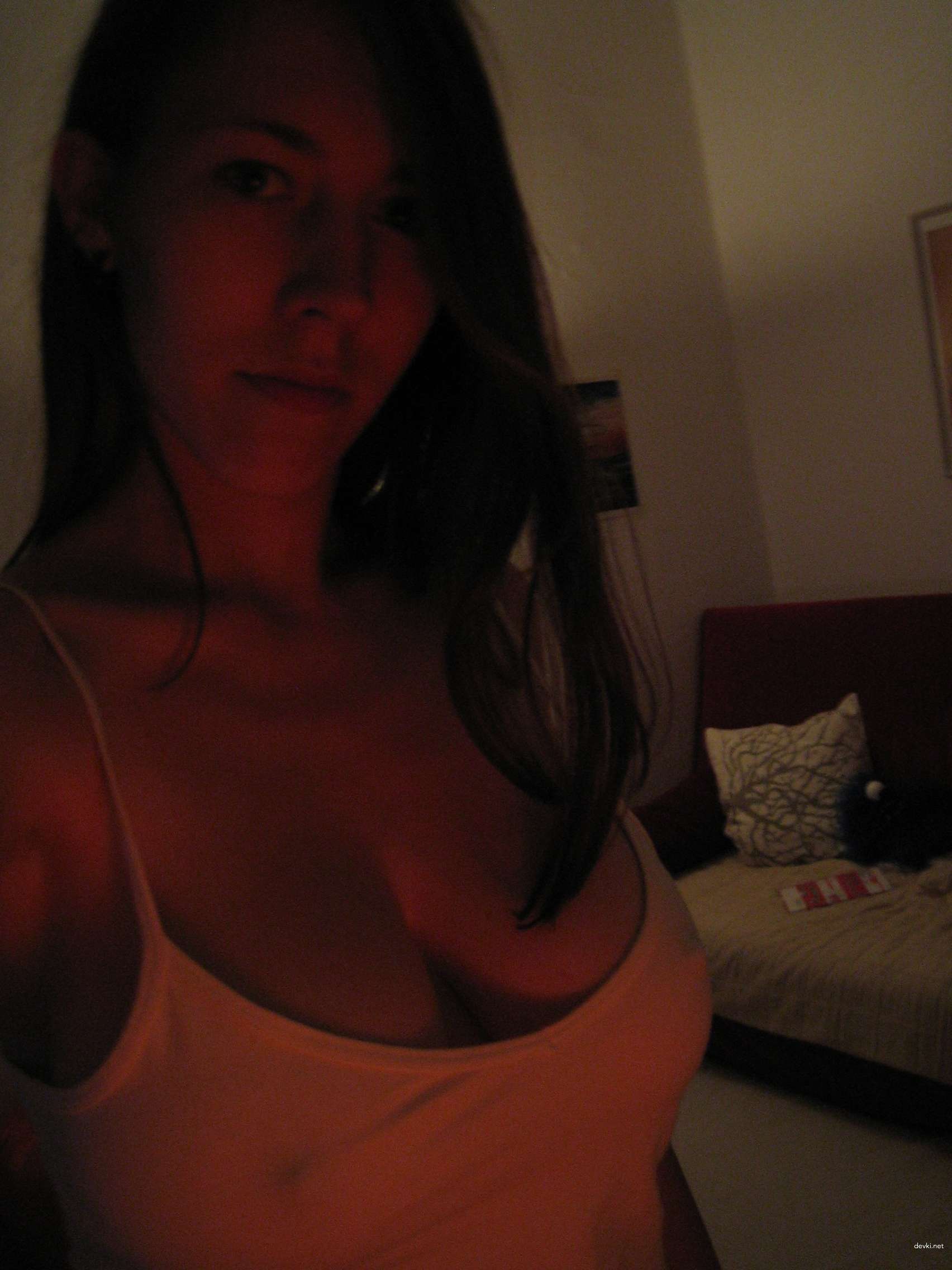 Big Breasted Girl with Piercing: Explicit Amateur Photo
