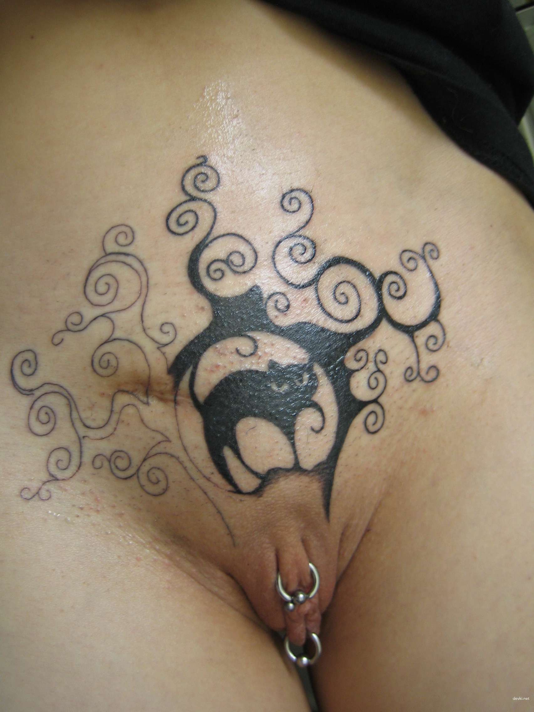 Big Breasted Girl with Piercing: Explicit Amateur Photo