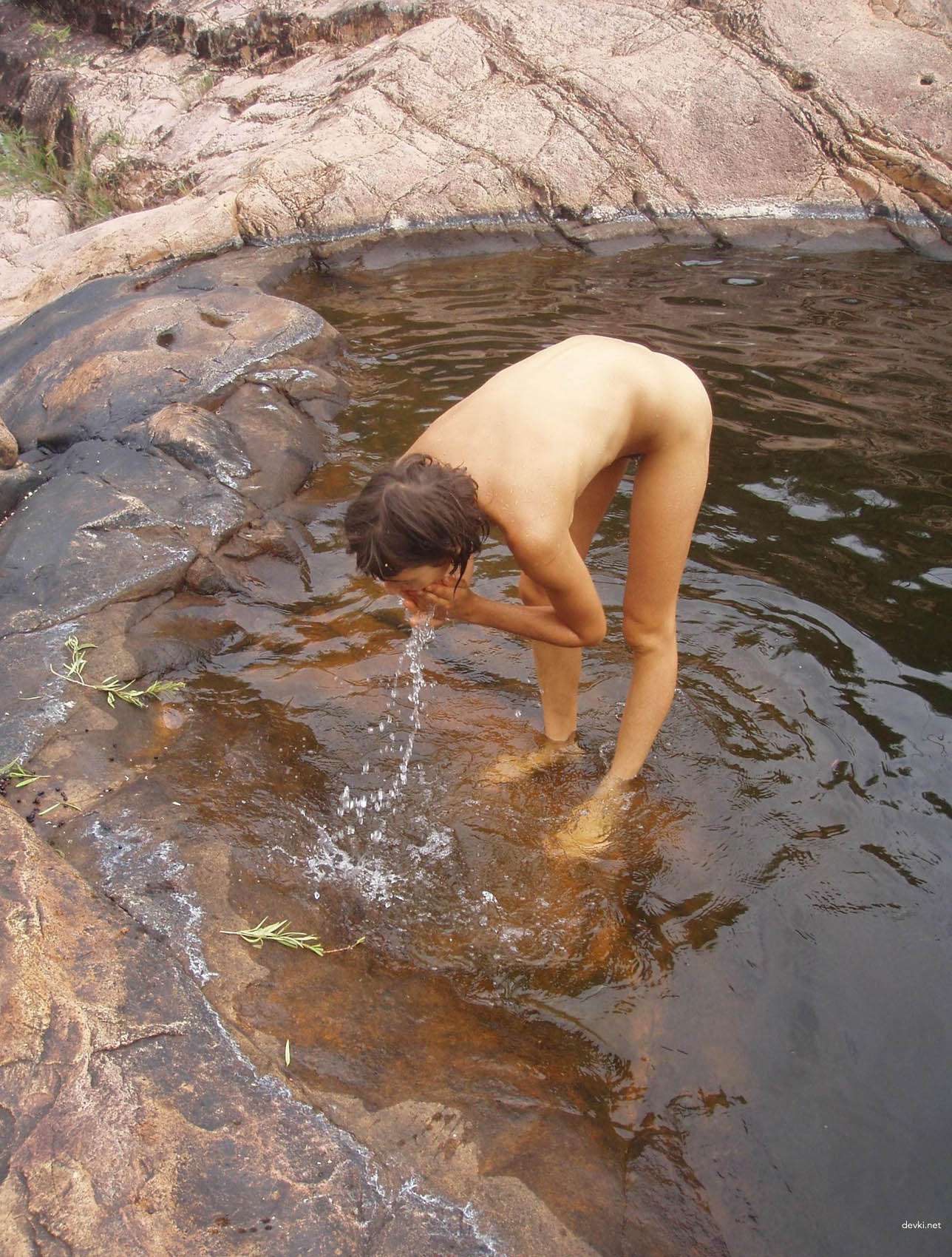 Raw Erotic Nude Amateur Girl - Uncensored Homemade Photo