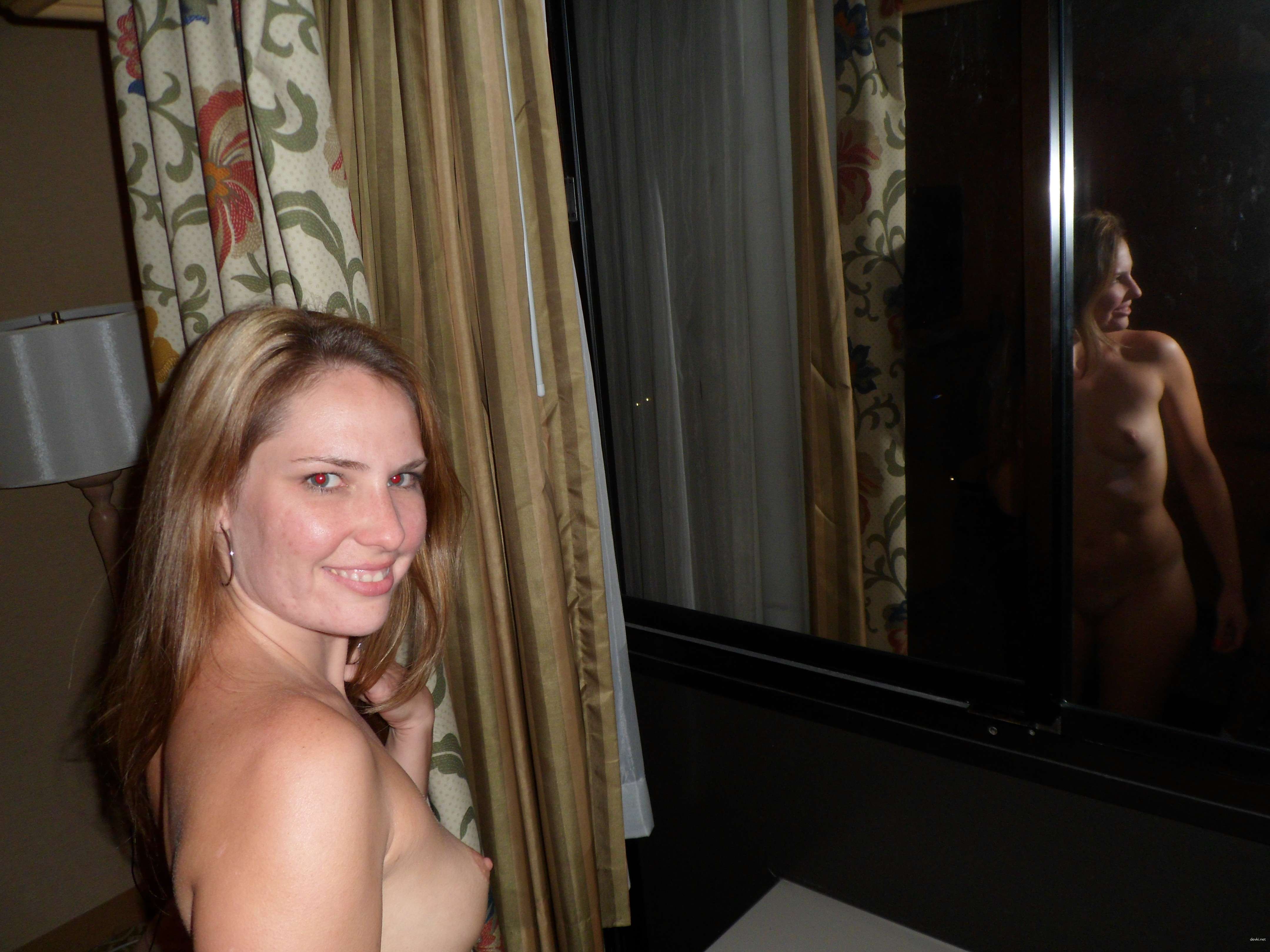 Public Flashing: Busty Girl Shows Off Her Assets in the City