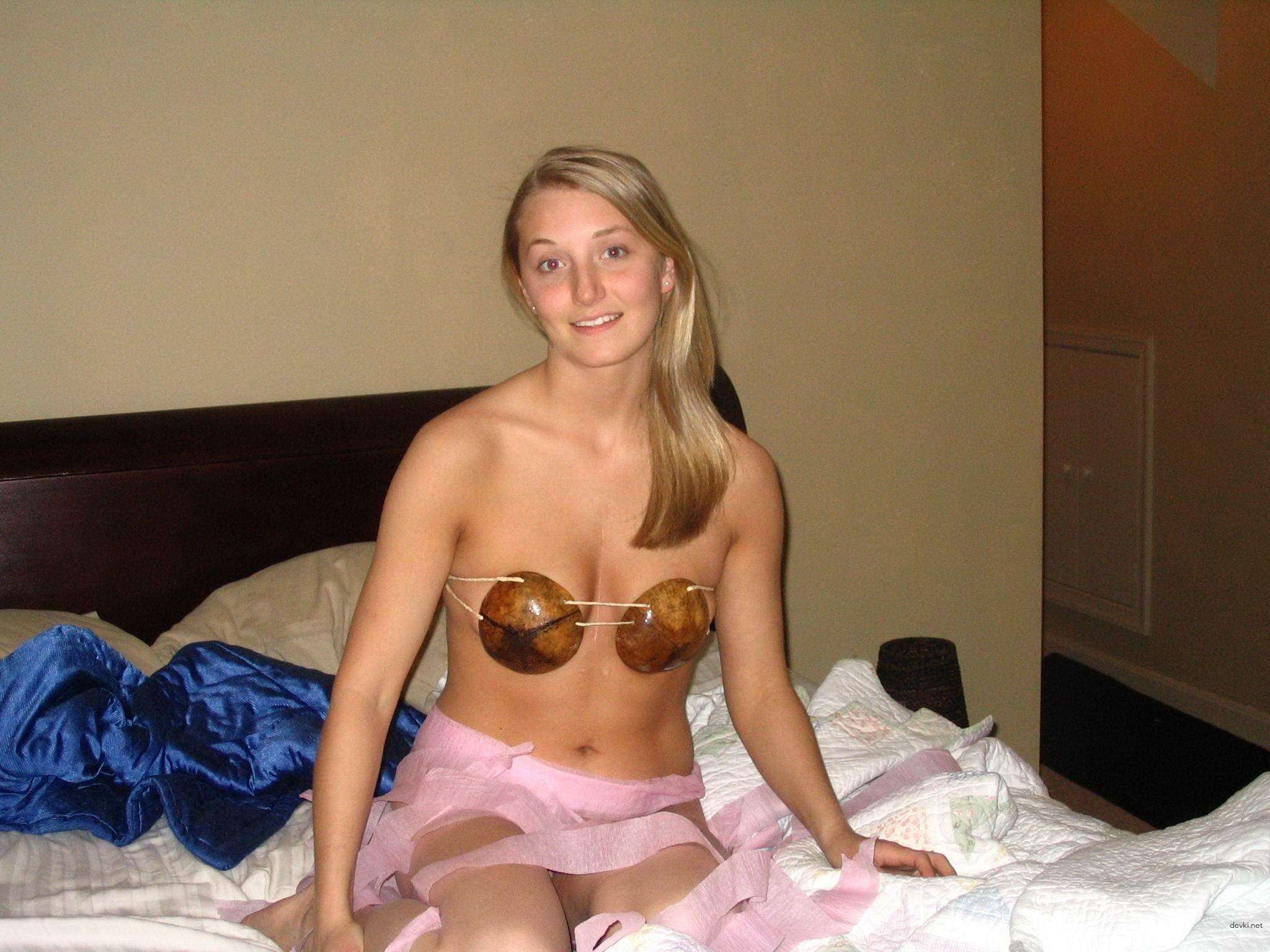 Hot Amateur Sunset Panties Tease - Explicit Photo