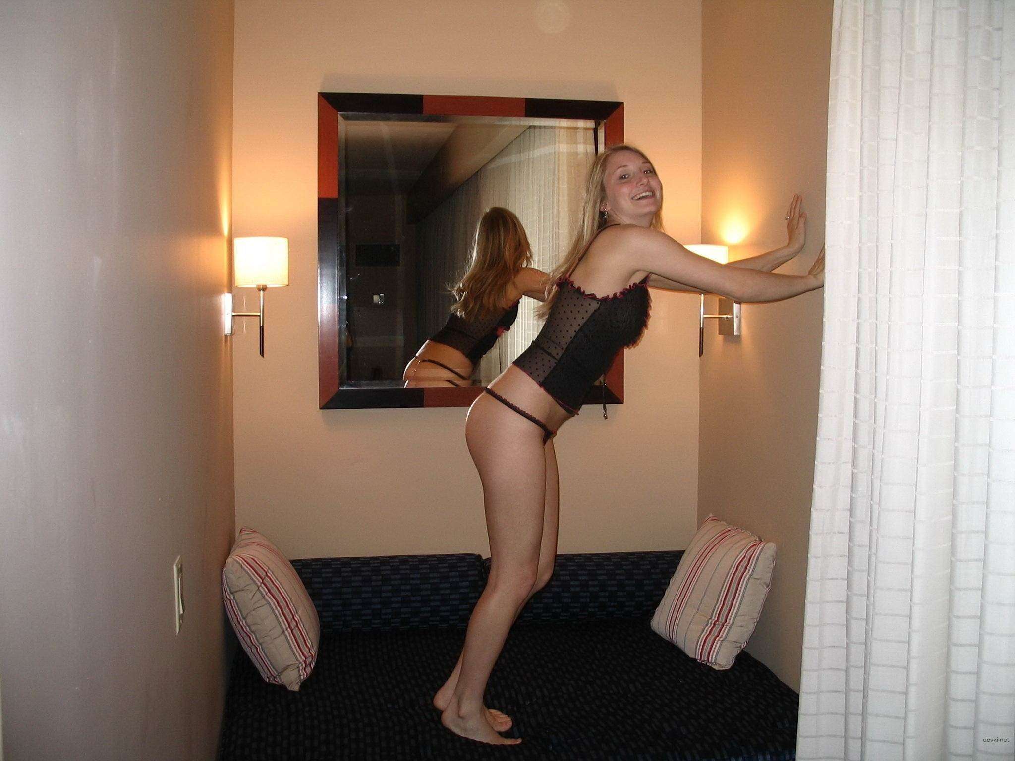 Hot Amateur Sunset Panties Tease - Explicit Photo